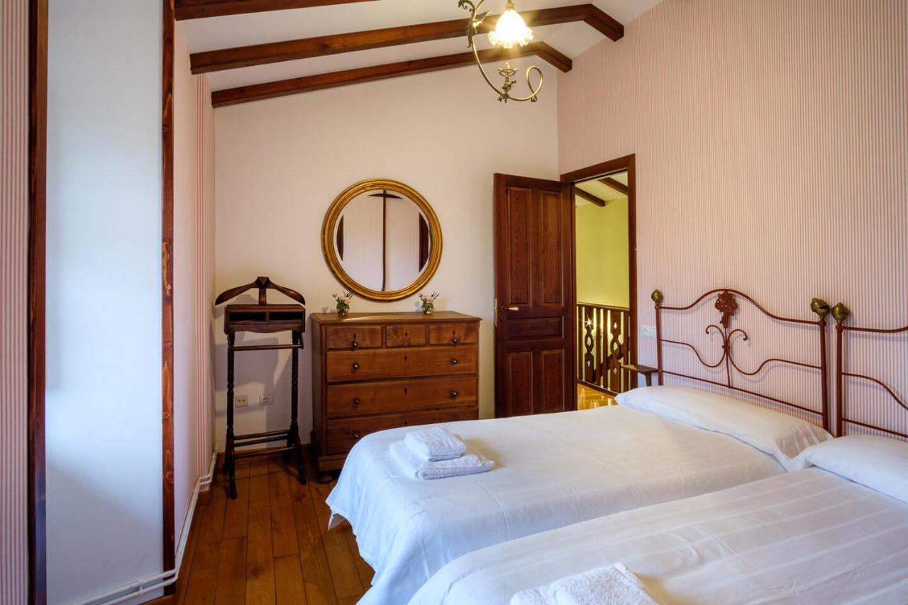 Aldea A Painza Guest House Arzua Luaran gambar