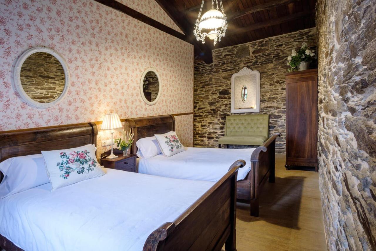 Aldea A Painza Guest House Arzua Luaran gambar