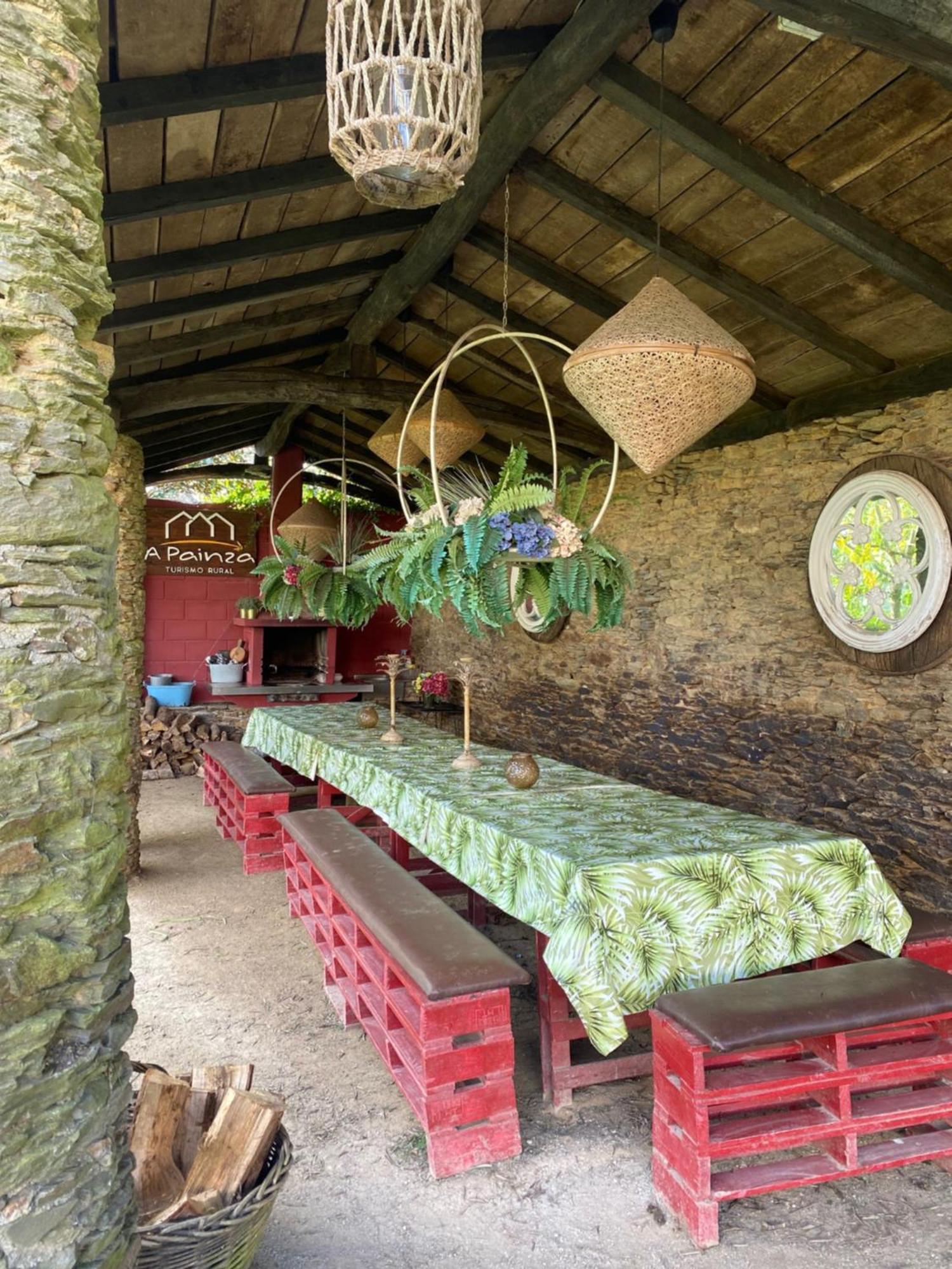 Aldea A Painza Guest House Arzua Luaran gambar